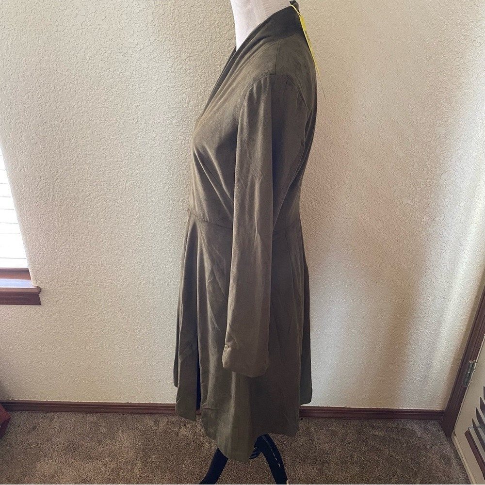 Catherine Malandrino Faux Suede Pleated Skirt Long Sleeve Dress Roasted Okra: 10 - Picture 4 of 12